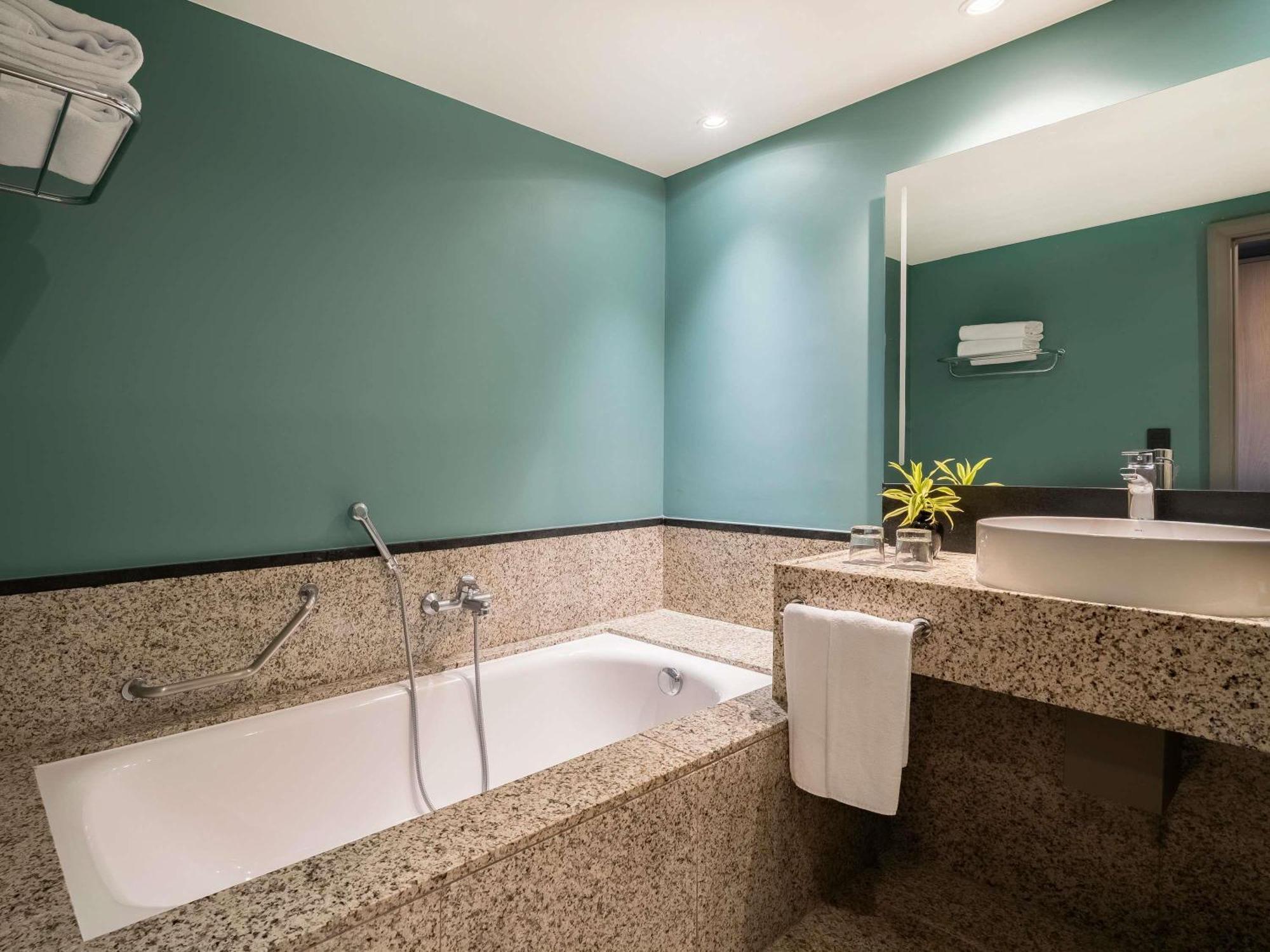Pullman Sao Paulo Guarulhos Airport Hotel Bagian luar foto