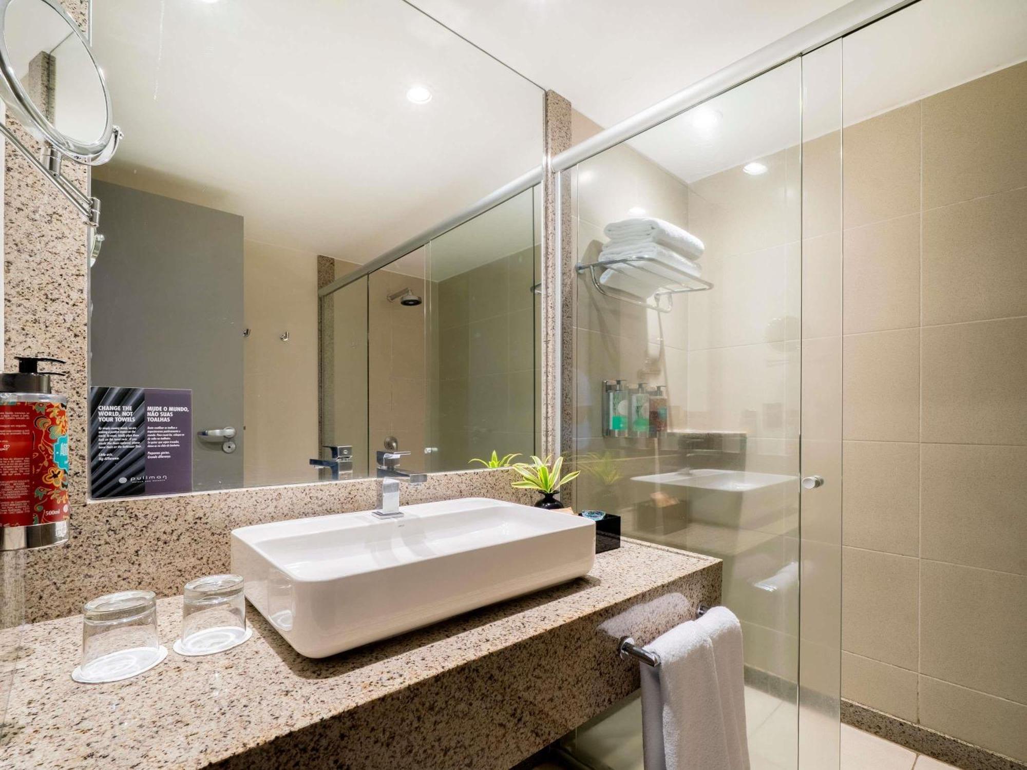 Pullman Sao Paulo Guarulhos Airport Hotel Bagian luar foto